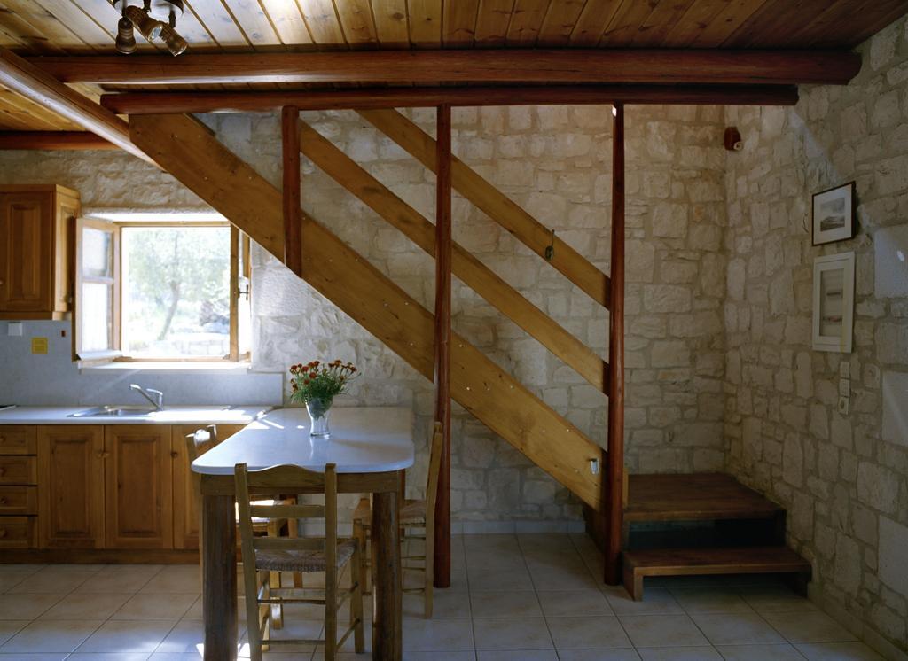 Lithies Farm Houses Vasilikos  Ngoại thất bức ảnh